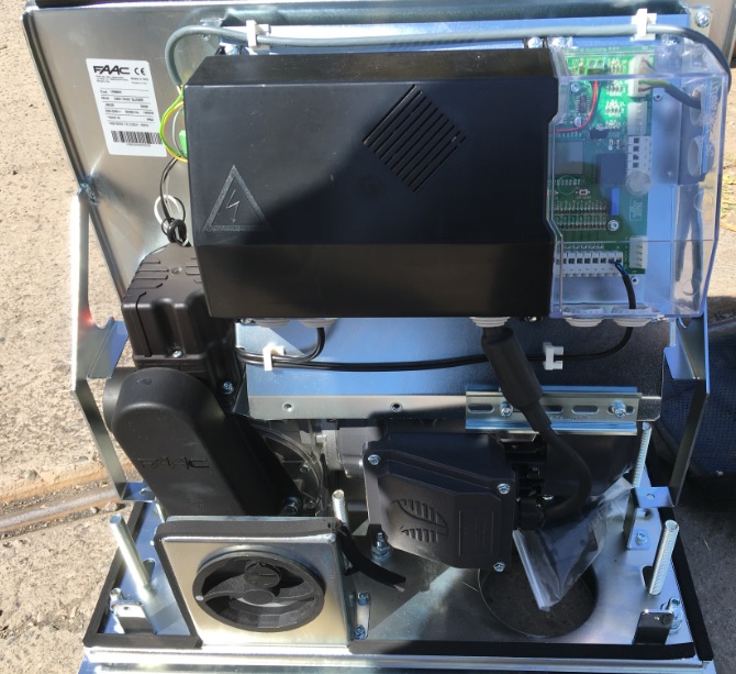 Motor corredera FAAC C851 - Imagen 8